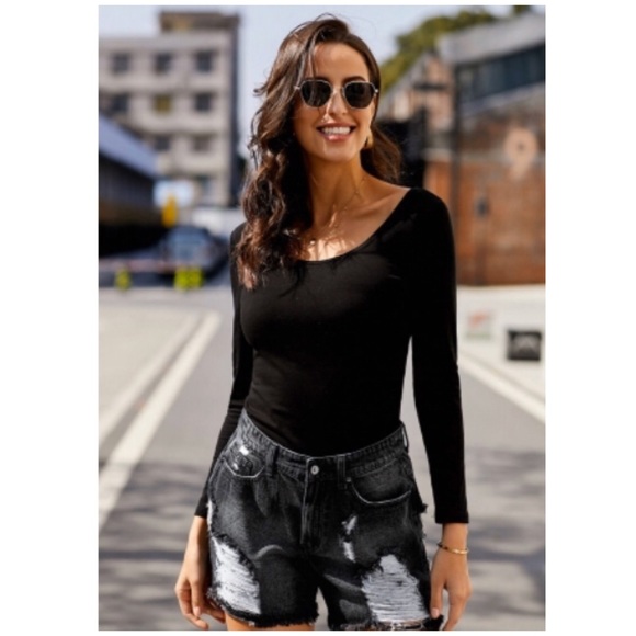 🎊HP High Rise Distressed Black Denim Shorts - Picture 3 of 8